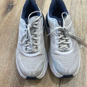 Hoka Bondi 7 Size 11